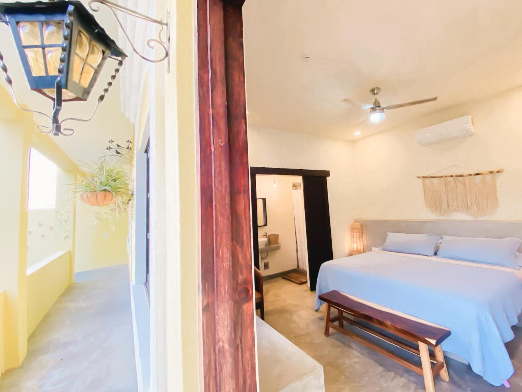 Gallo Azul Hotel, En El Corazon De Todos Santos Exteriör bild